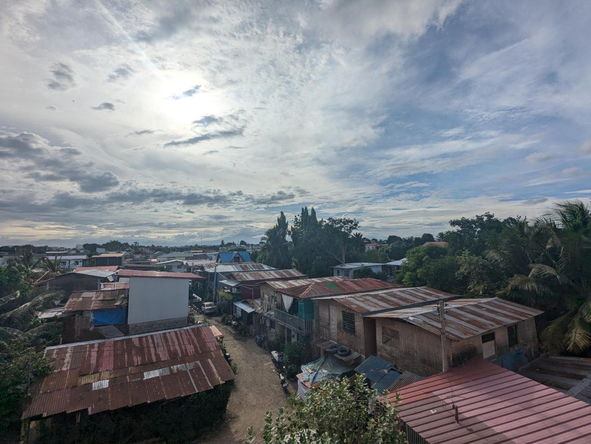 Reicondotel Arezzo Davao Habitación foto